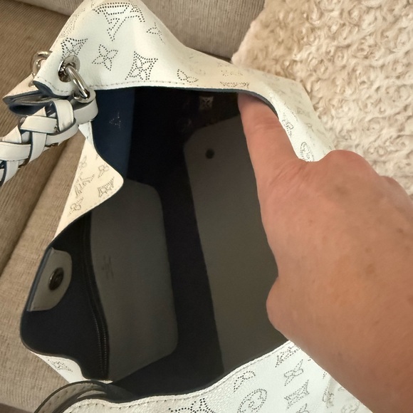 Others Follow White and Gray Patterned Shoulder Bag - Picture 9 of 10